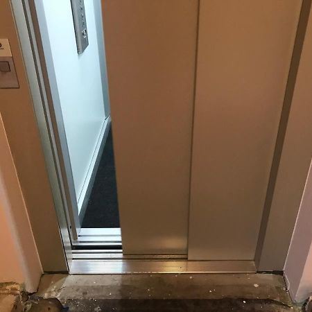 Hotel Berlin Швецинген Екстериор снимка