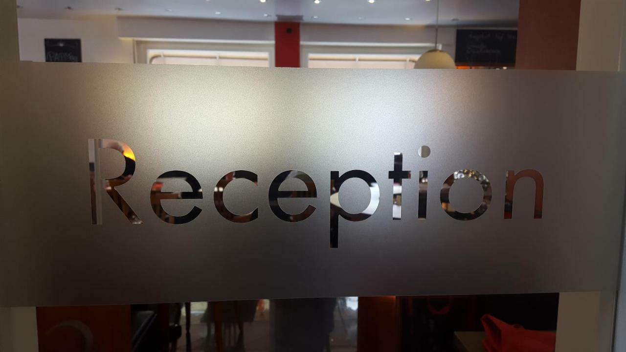 Hotel Berlin Швецинген Екстериор снимка